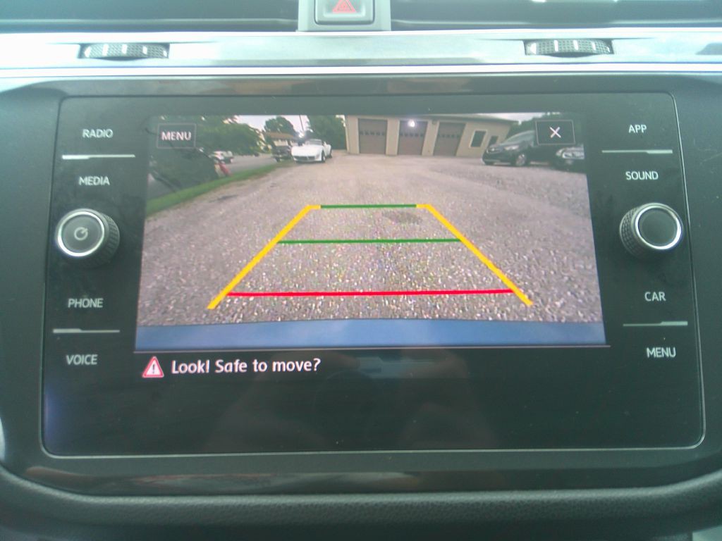 2020 Volkswagen Tiguan Image 25