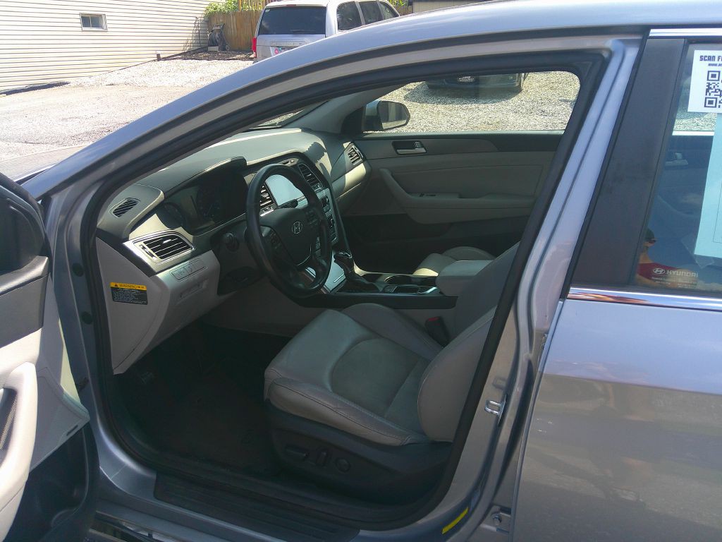 2016 Hyundai Sonata Image 9