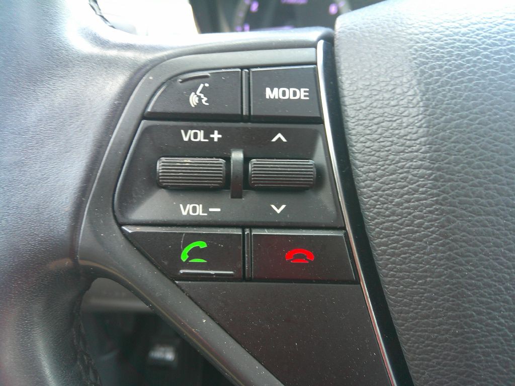 2016 Hyundai Sonata Image 21