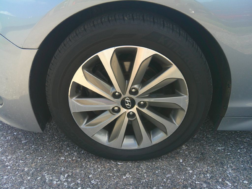 2016 Hyundai Sonata Image 28