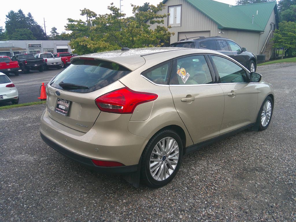 2018 Ford Focus Image 5