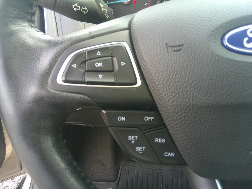 2018 Ford Focus Image 21