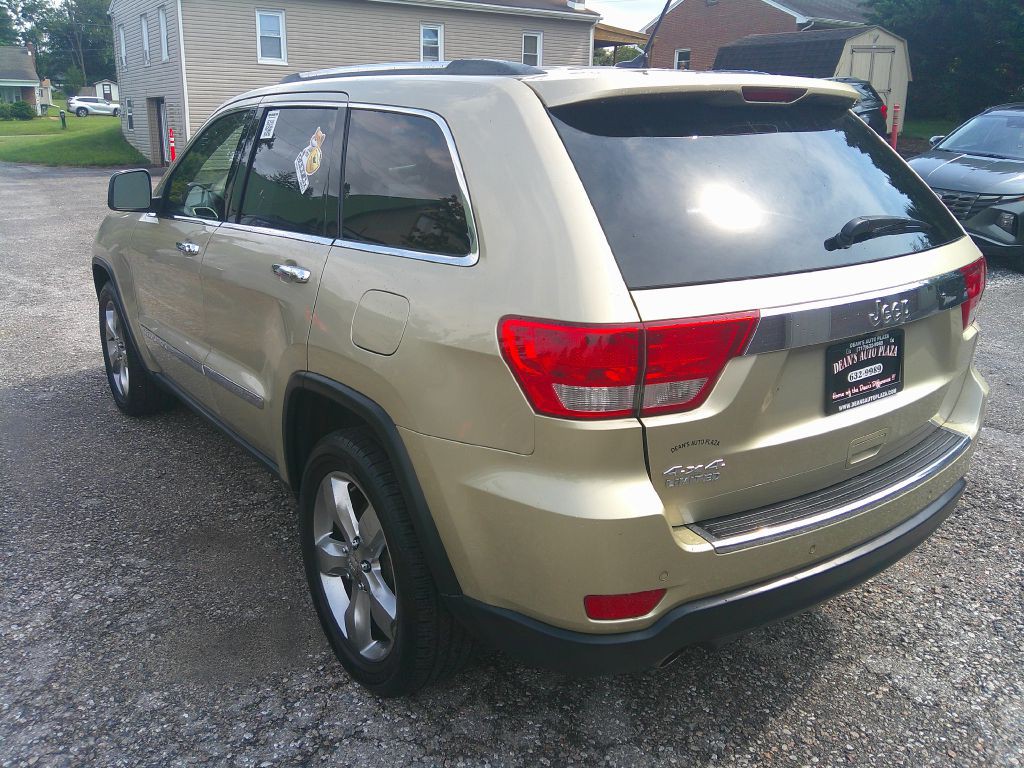 2011 Jeep Grand Cherokee Image 7