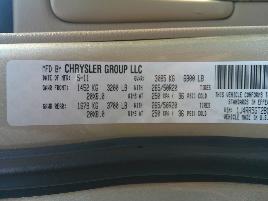 2011 Jeep Grand Cherokee Image 35
