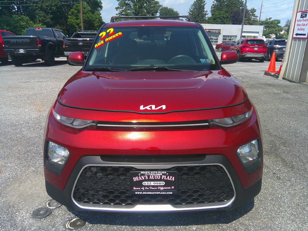 2022 Kia Soul Image 2