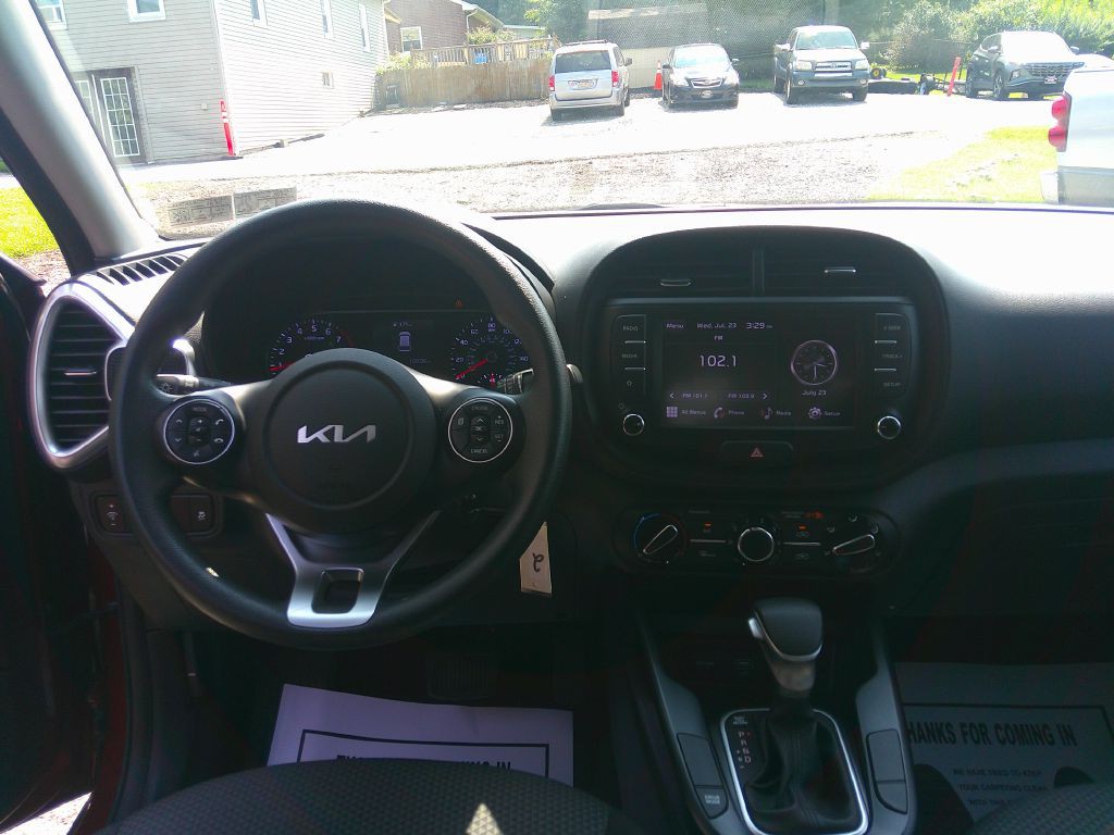 2022 Kia Soul Image 17