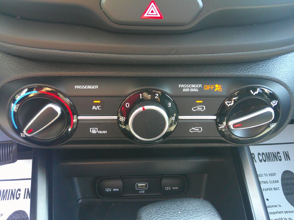 2022 Kia Soul Image 24