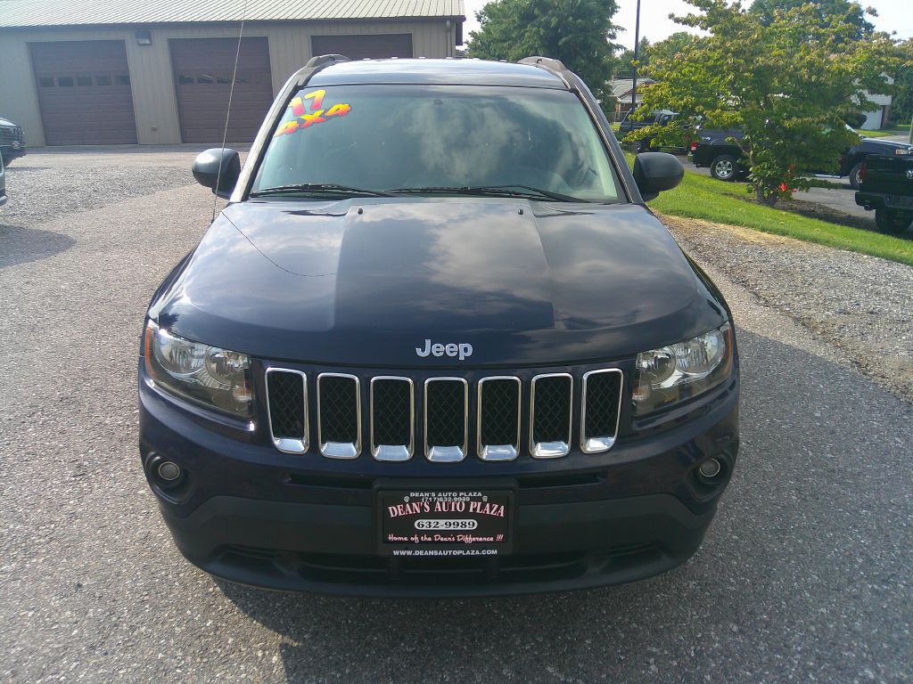 2017 Jeep Compass Image 2