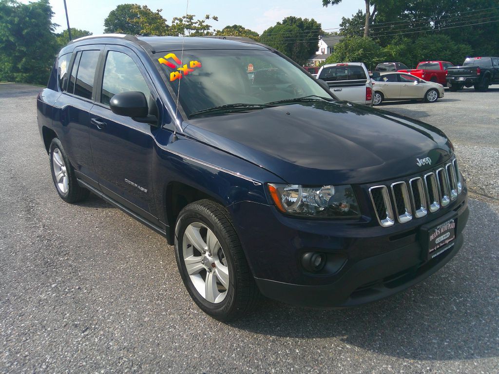 2017 Jeep Compass Image 3