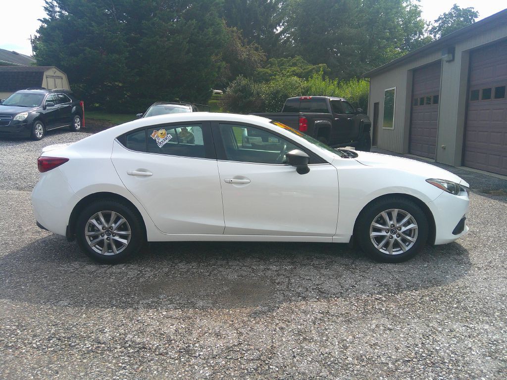 2016 Mazda Mazda3 Image 4