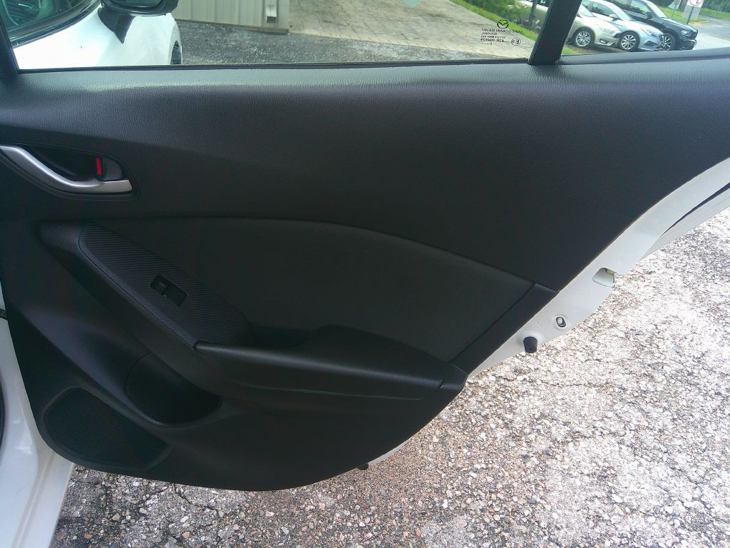 2016 Mazda Mazda3 Image 15