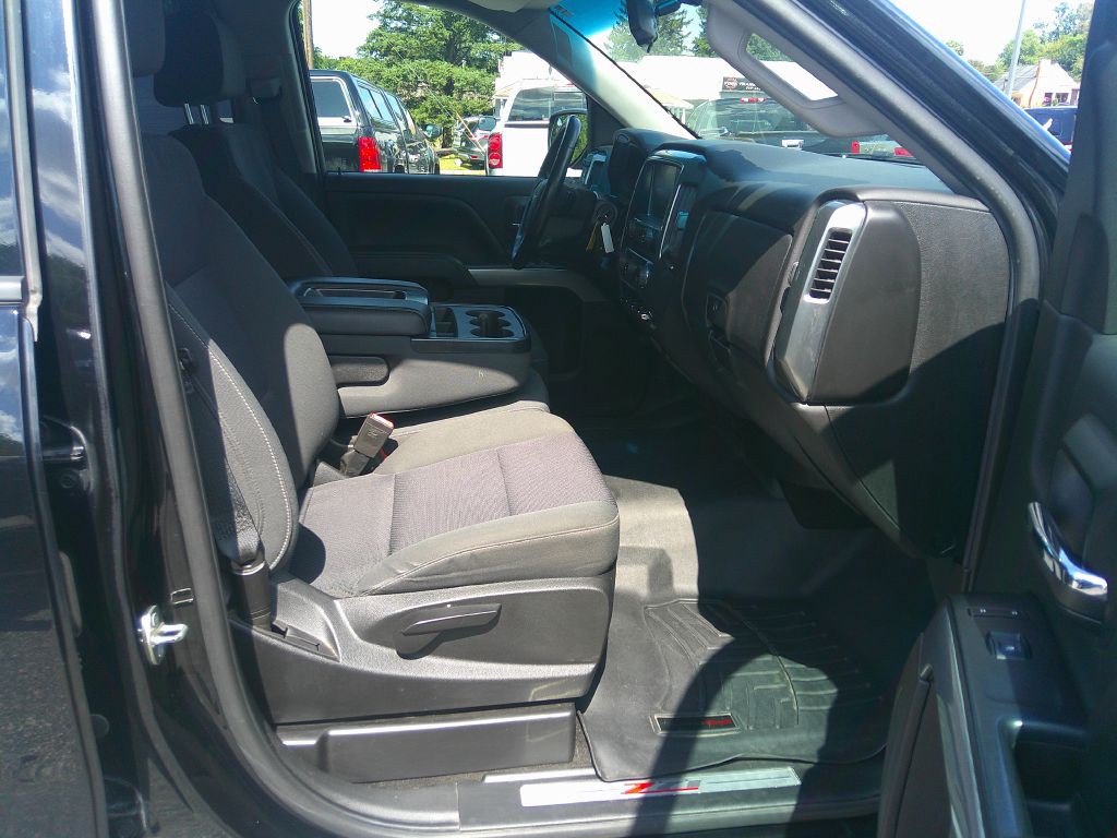 2018 Chevrolet Silverado 1500 Image 16