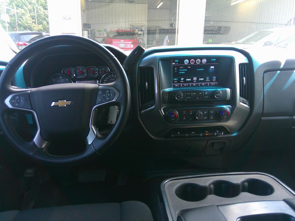 2018 Chevrolet Silverado 1500 Image 18