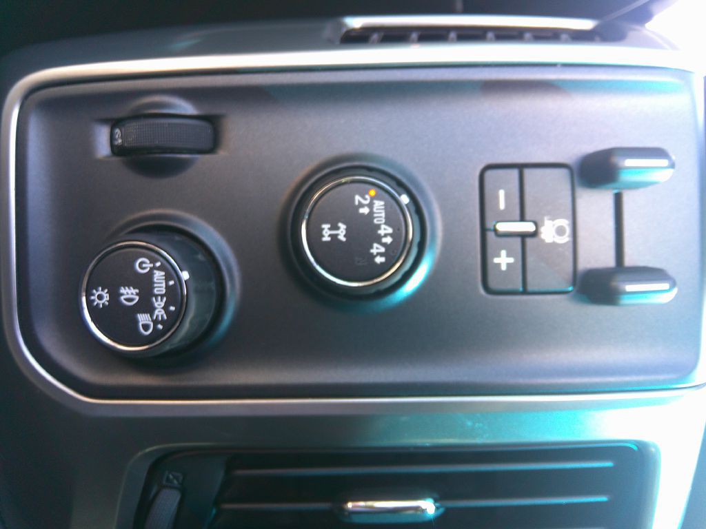 2018 Chevrolet Silverado 1500 Image 22