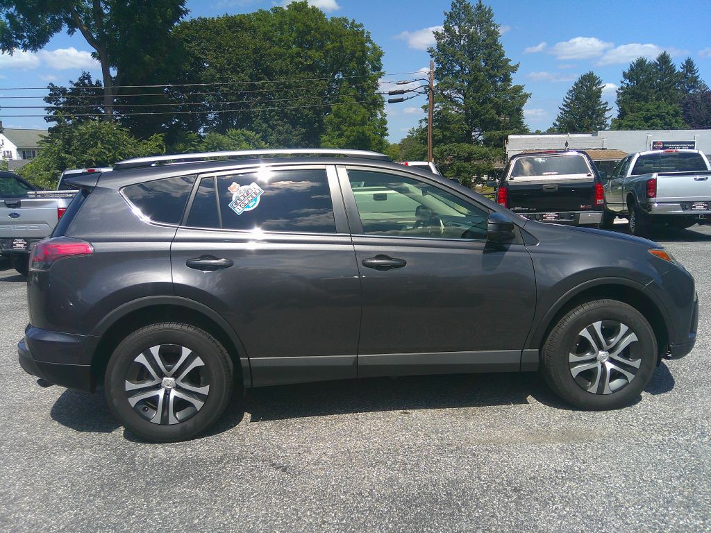 2016 Toyota Rav4 Image 4