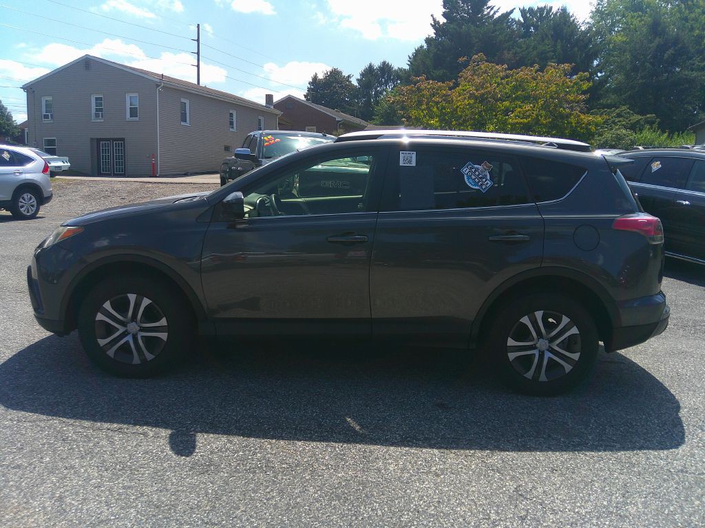 2016 Toyota Rav4 Image 8