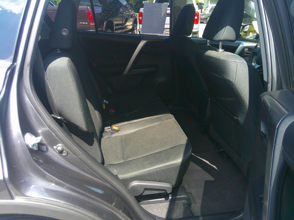 2016 Toyota Rav4 Image 14