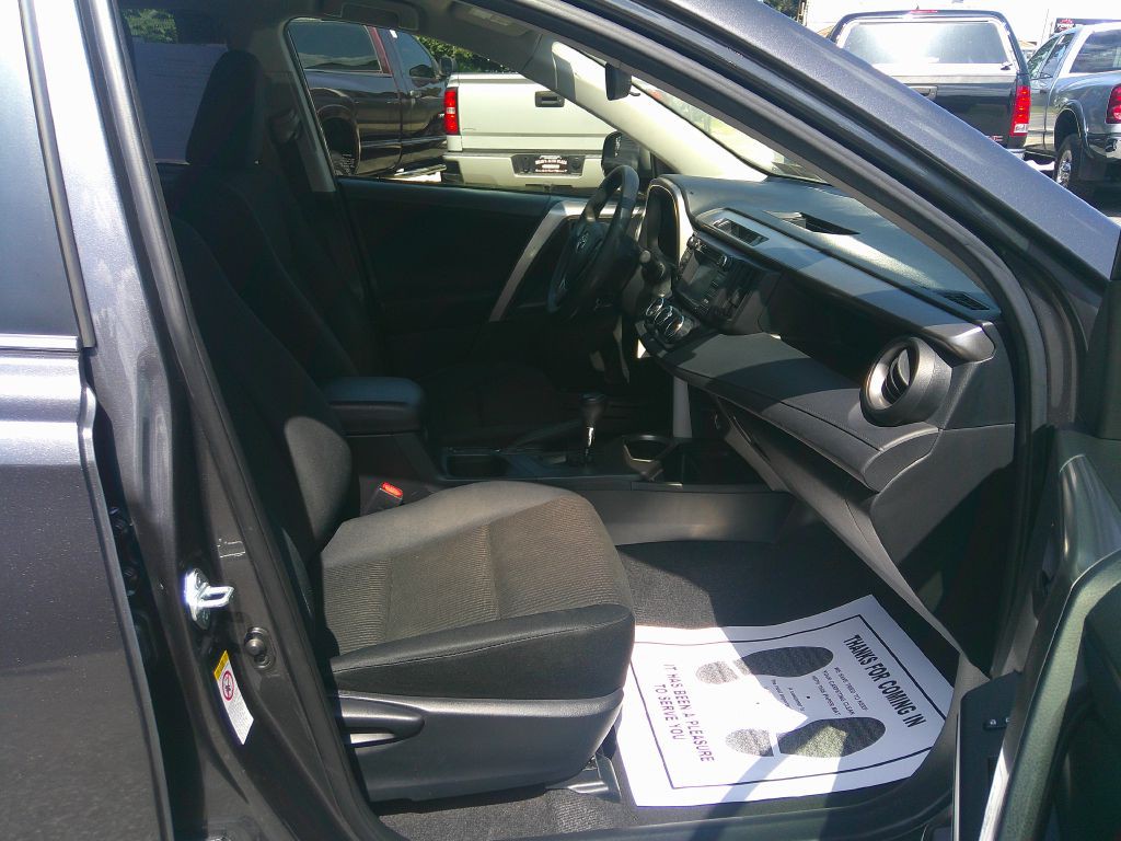 2016 Toyota Rav4 Image 16