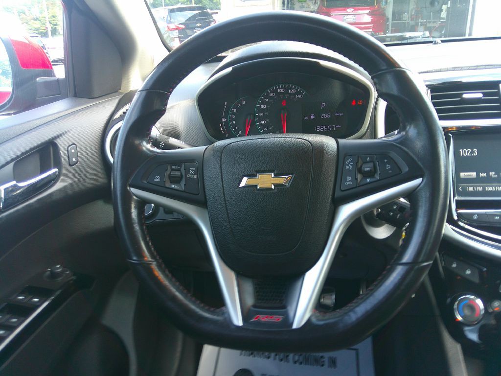 2017 Chevrolet Sonic Image 19