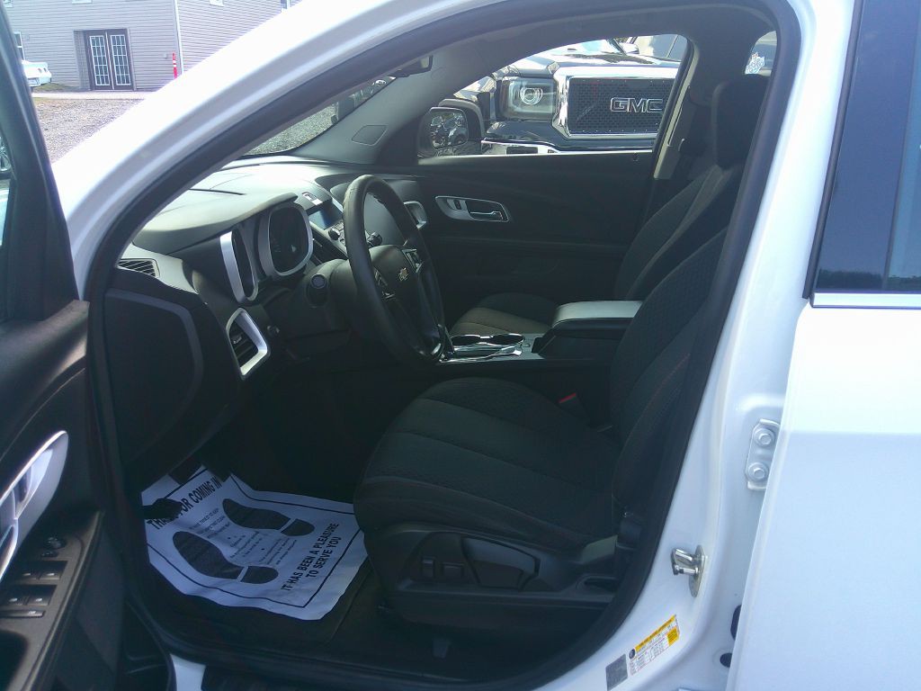 2014 Chevrolet Equinox Image 9