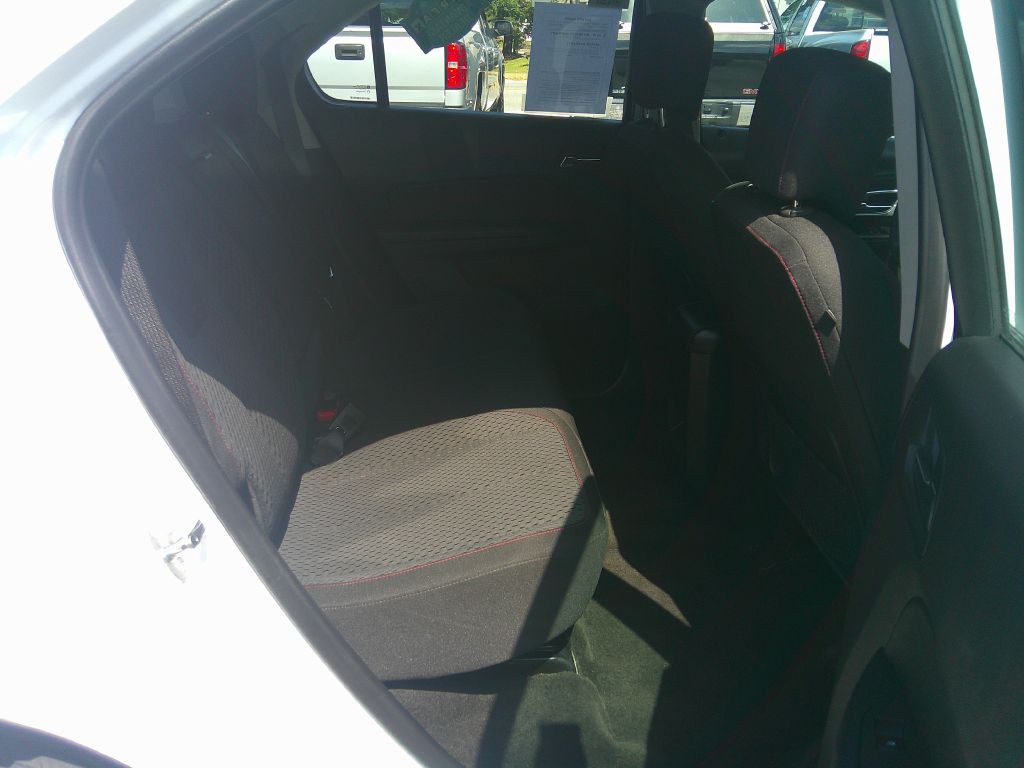 2014 Chevrolet Equinox Image 14