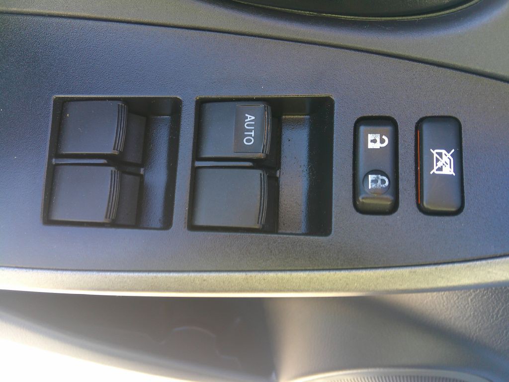 2012 Toyota Rav4 Image 11