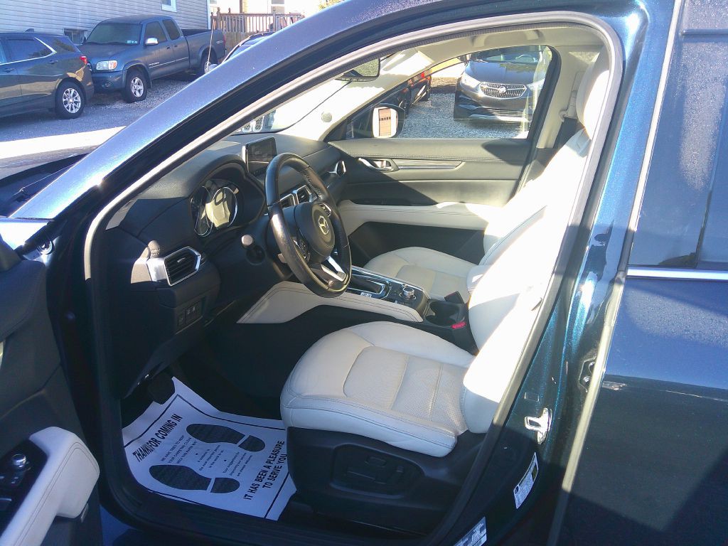 2017 Mazda CX-5 Image 9