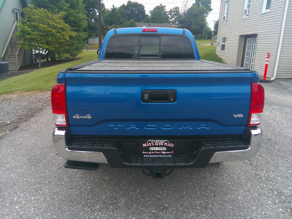 2016 Toyota Tacoma Image 6