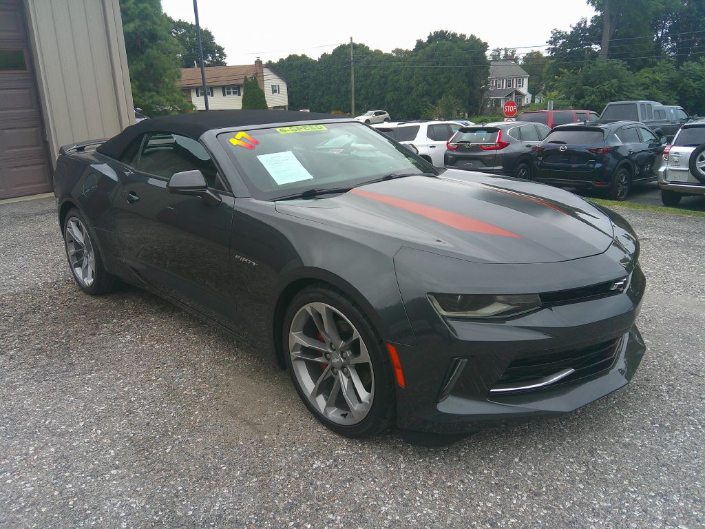 2017 Chevrolet Camaro Image 3
