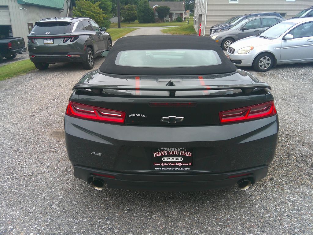 2017 Chevrolet Camaro Image 6