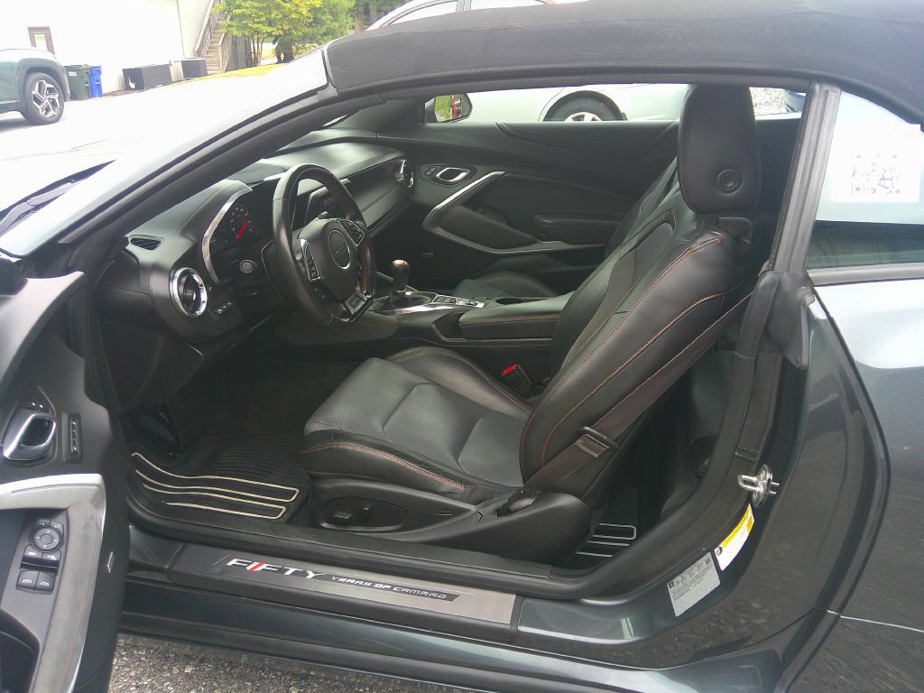 2017 Chevrolet Camaro Image 9