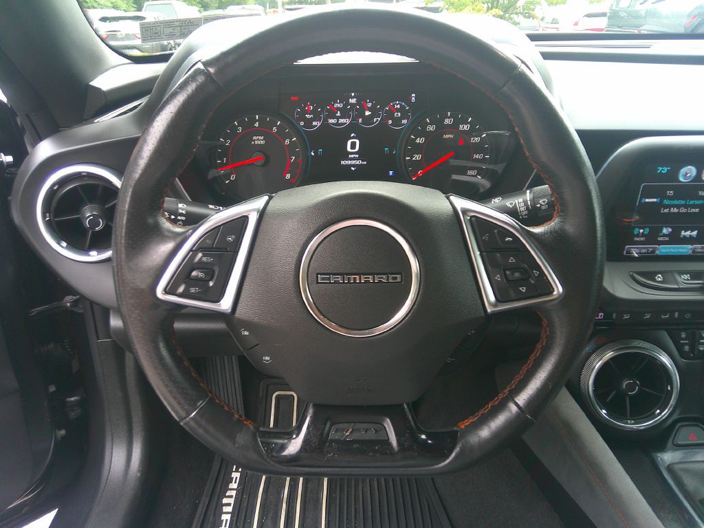 2017 Chevrolet Camaro Image 19