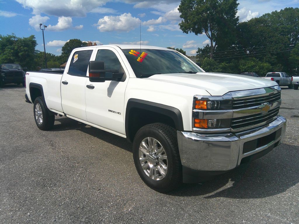 2018 Chevrolet Silverado 1500 Image 3