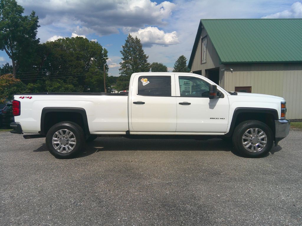 2018 Chevrolet Silverado 1500 Image 4