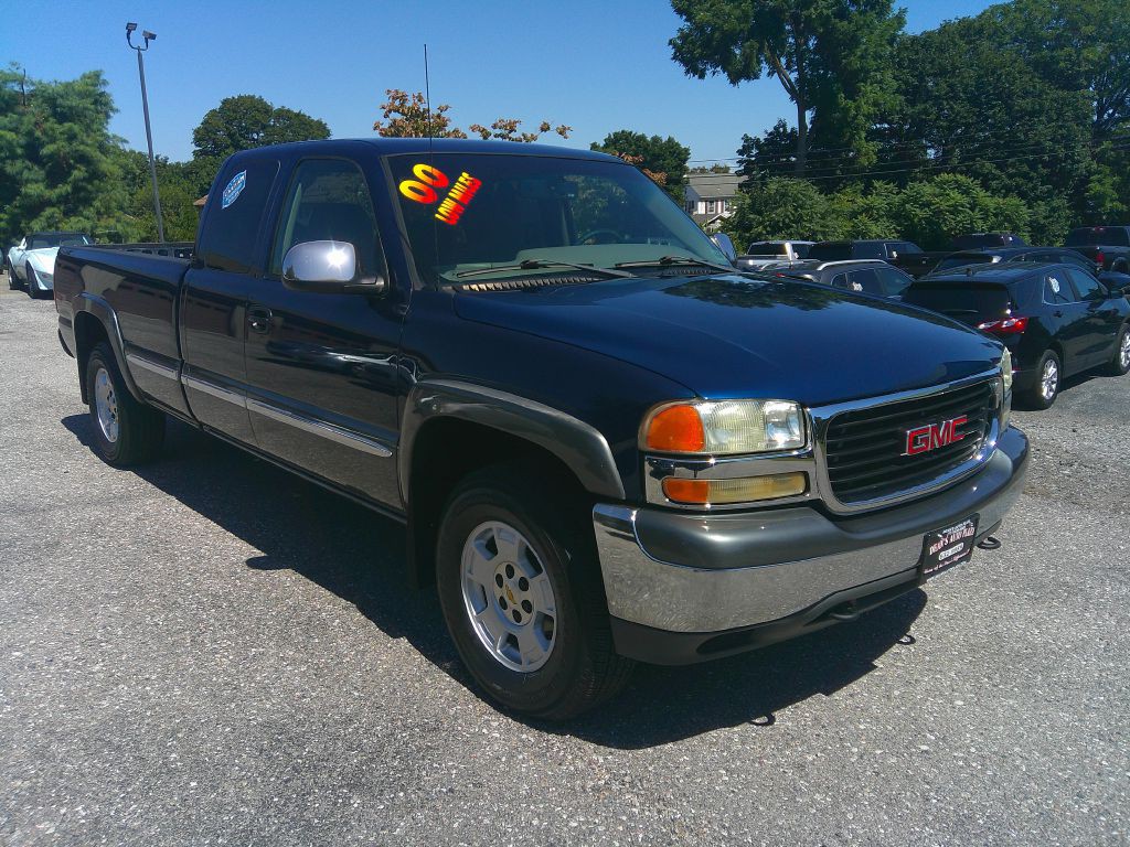 2000 GMC Sierra Image 3