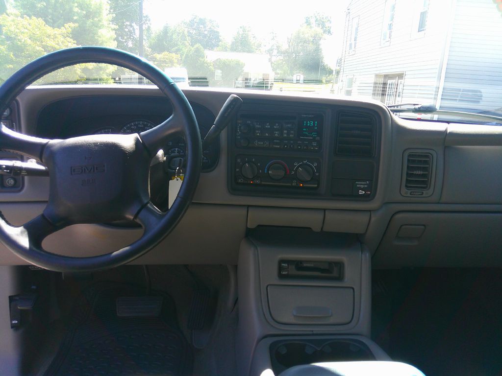 2000 GMC Sierra Image 16