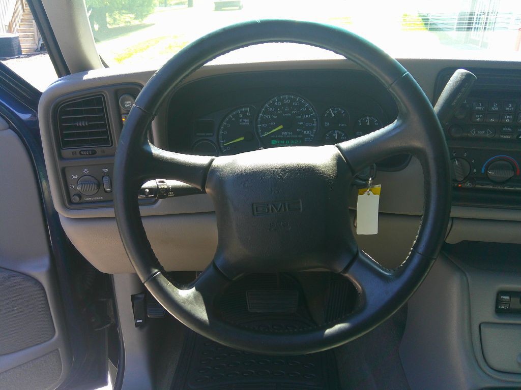 2000 GMC Sierra Image 17