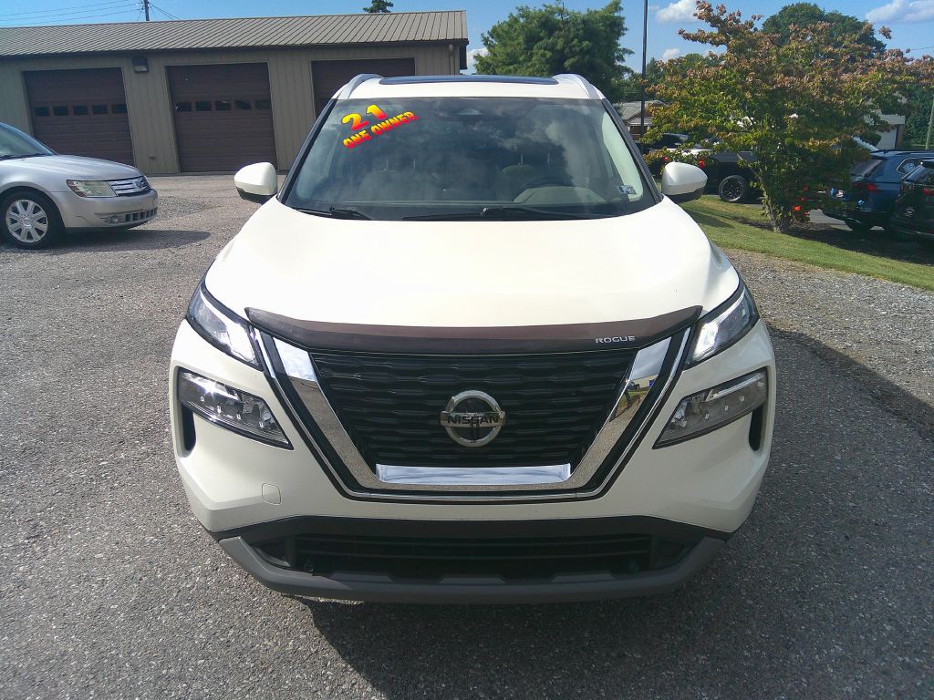 2021 Nissan Rogue Image 2