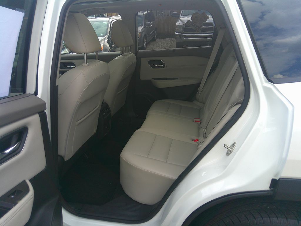 2021 Nissan Rogue Image 12
