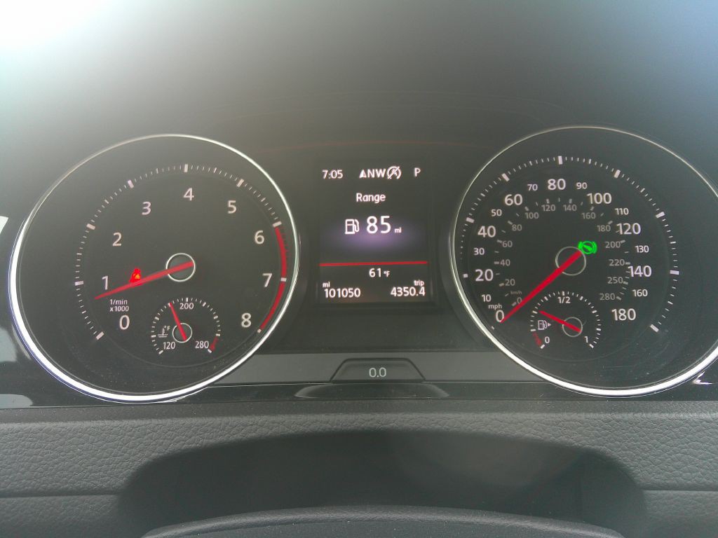 2018 Volkswagen GTI Image 25