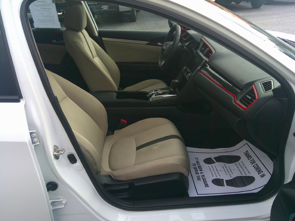 2016 Honda Civic Image 16