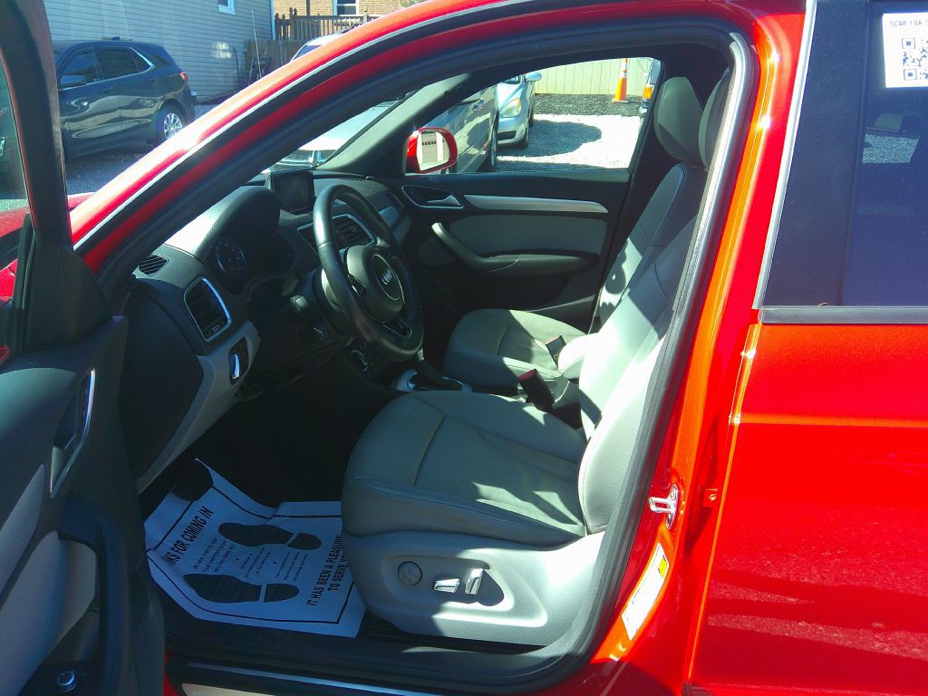 2018 Audi Q3 Image 9