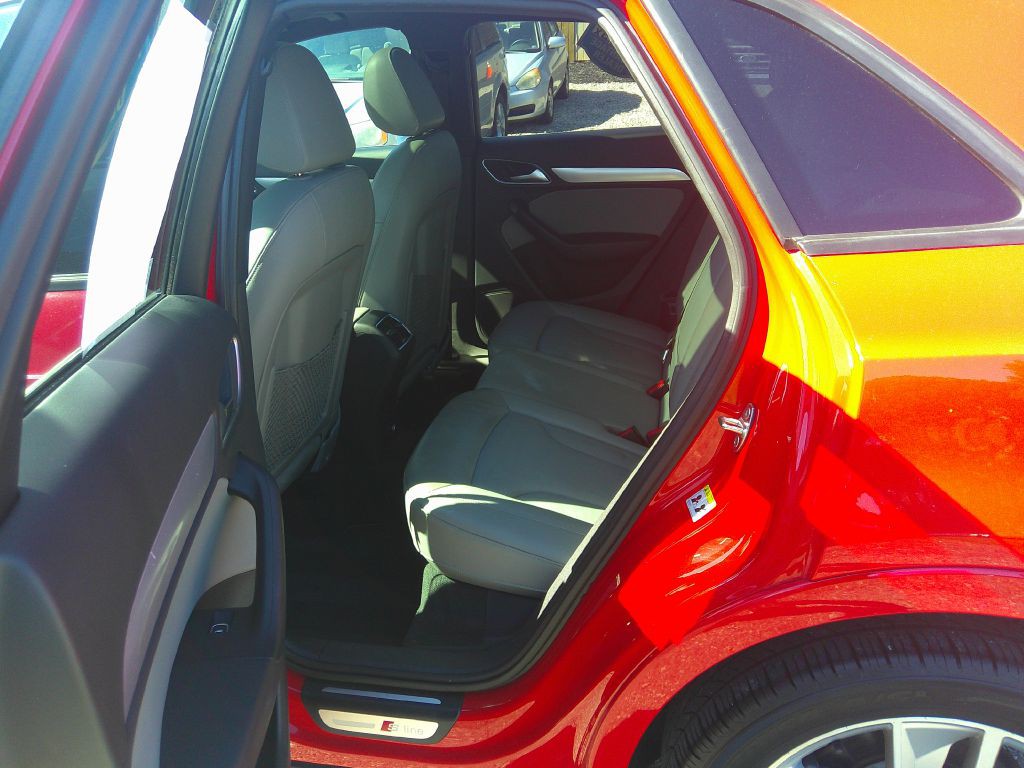 2018 Audi Q3 Image 12
