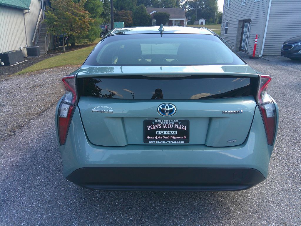 2016 Toyota Prius Image 6