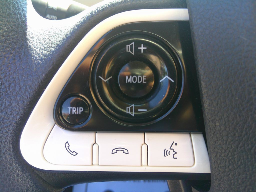 2016 Toyota Prius Image 21