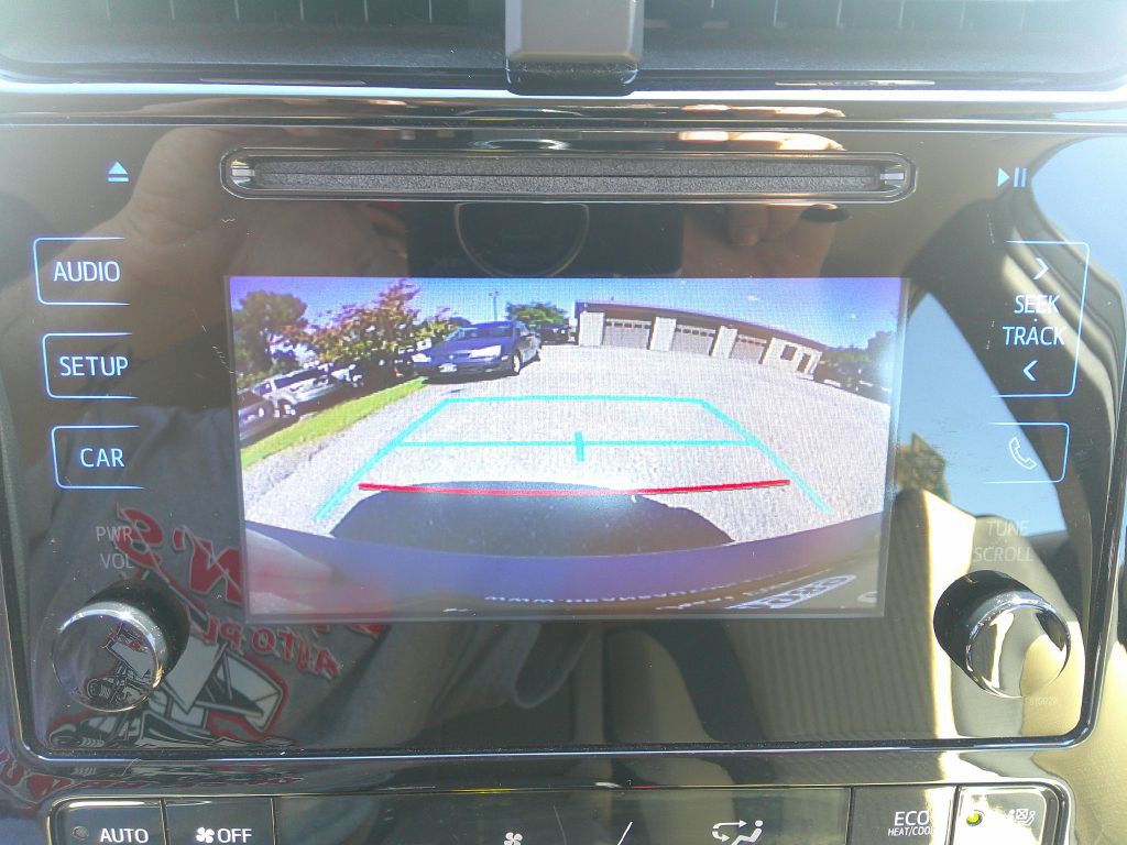 2016 Toyota Prius Image 25