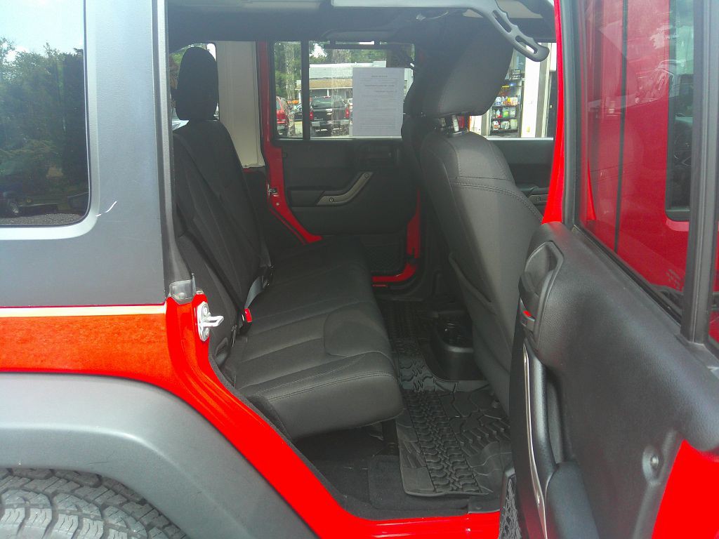 2015 Jeep Wrangler Unlimited Image 13