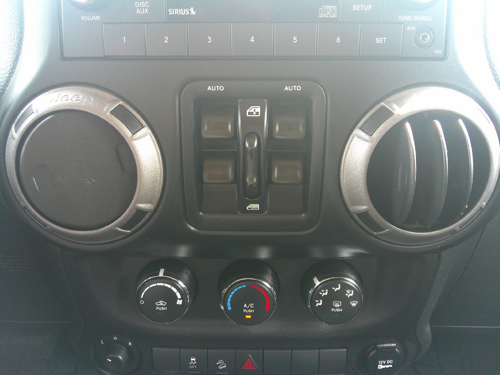 2015 Jeep Wrangler Unlimited Image 23
