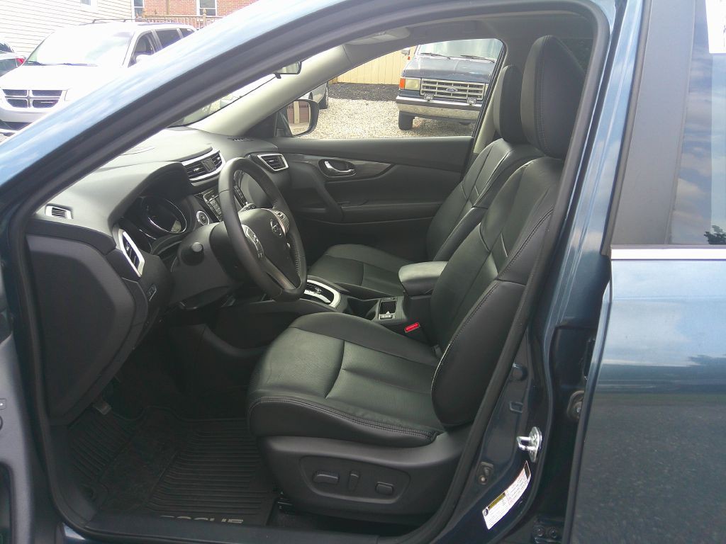 2014 Nissan Rogue Image 9