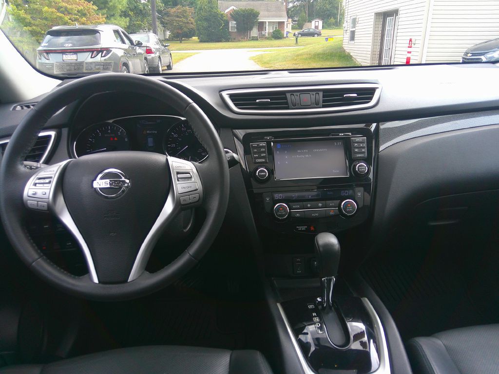 2014 Nissan Rogue Image 18